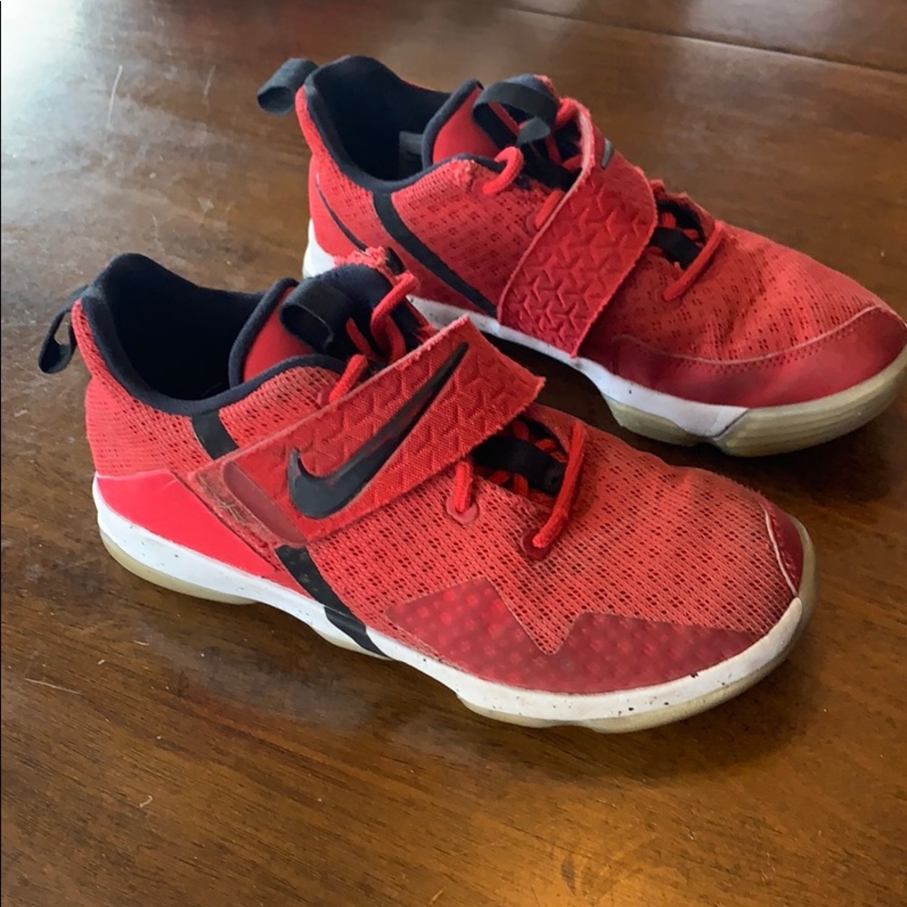 Landon James Nike (2.5 boys)